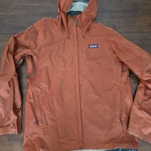 Patagonia Men's Orange Jacket